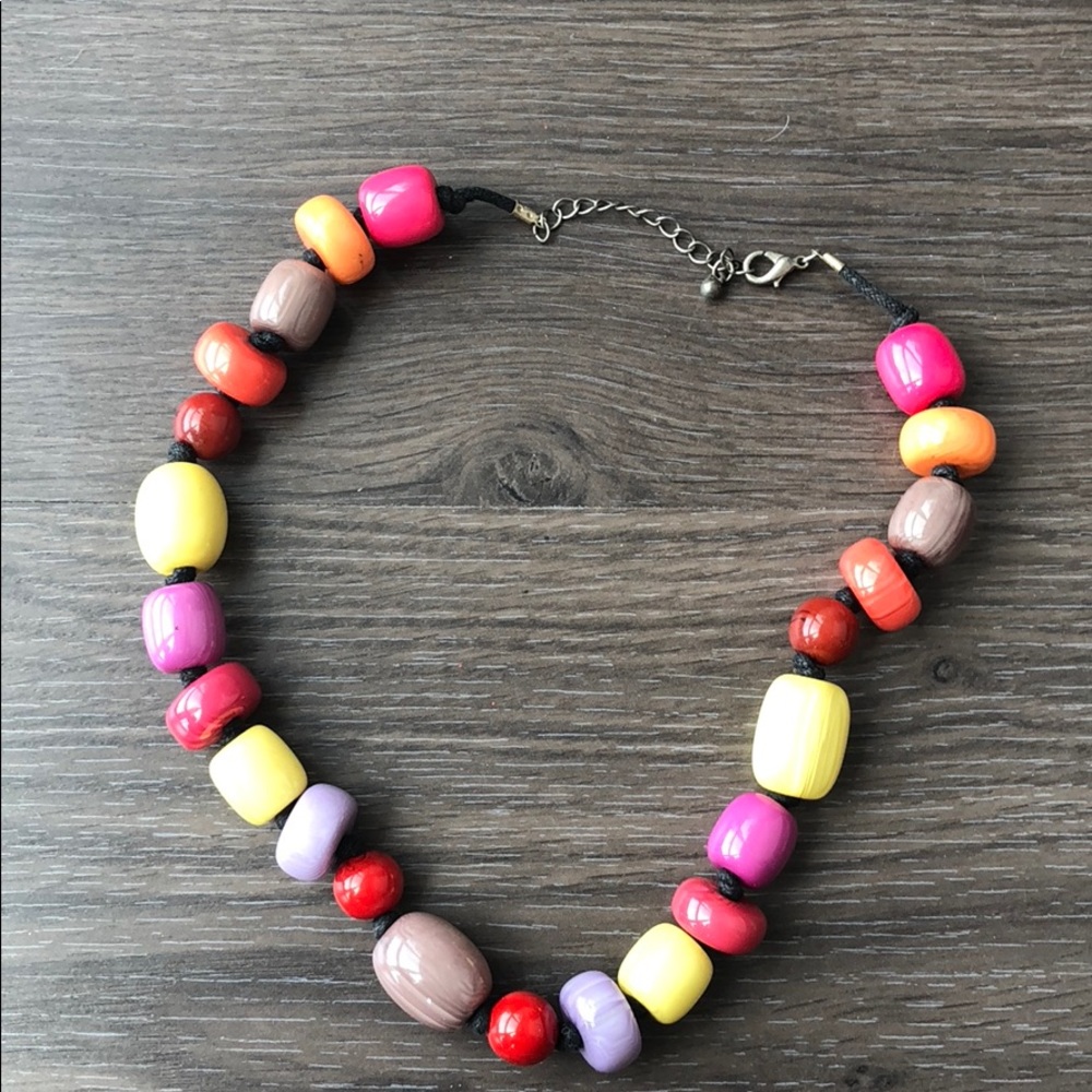 Beaded necklace